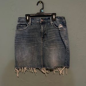 Old Navy blue jean skirt